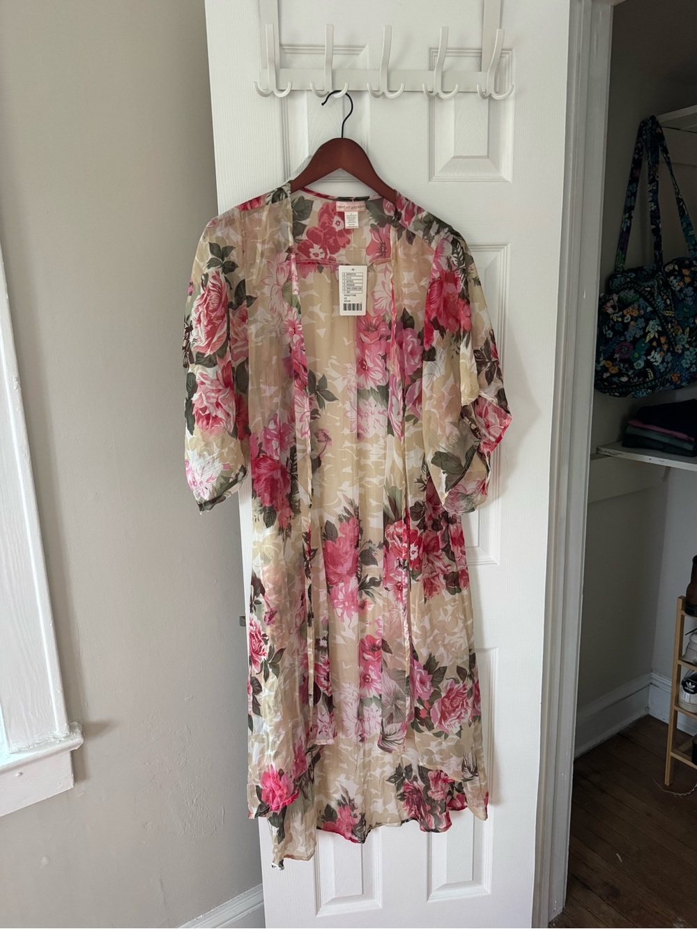 Band of Gypsies Sheer Floral Kimono in Cream and Pink